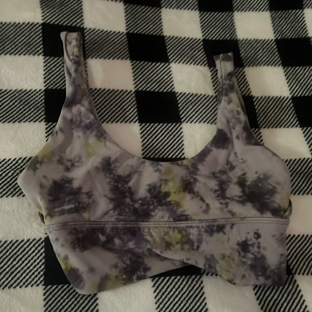 Lululemon bra in moss